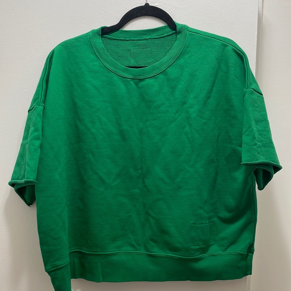 Daily drills oversized short sleeve crew sweatshirt - never worn